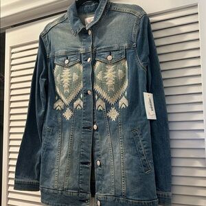 Gorgeous LuLaRoe Southwest theme denim jacket, new with tags size medium.